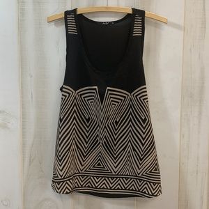 Papaya Black and Tan Graphic Print Tank Small Top